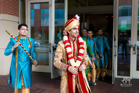 SN_Indian_Wedding_Ceremony_Baraat_Photos_Sugarland_Marriott_Houston_TX_002