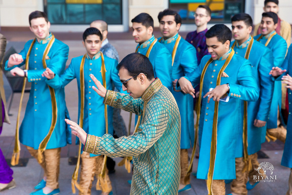 SN_Indian_Wedding_Ceremony_Baraat_Photos_Sugarland_Marriott_Houston_TX_017