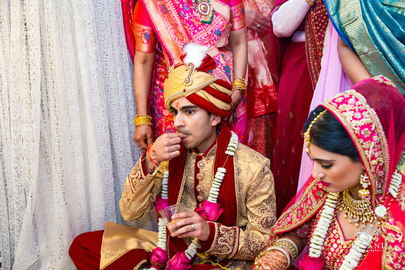 SN_Indian_Wedding_Ceremony_Grooms_Home_Photos_Sugarland_Marriott_Houston_TX_020