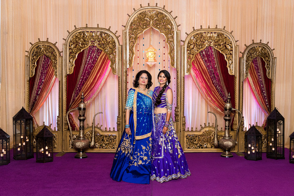SN_Indian_Wedding_Garba_Group_Photos_Sugarland_Marriott_Houston_TX_001
