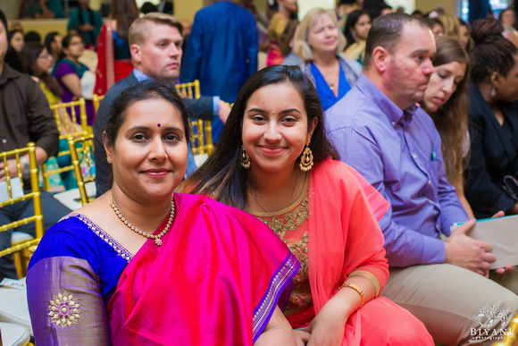 BAPS_Shri_Swaminarayan_Mandir_Wedding_Guest_Photos_Houston_TX_011