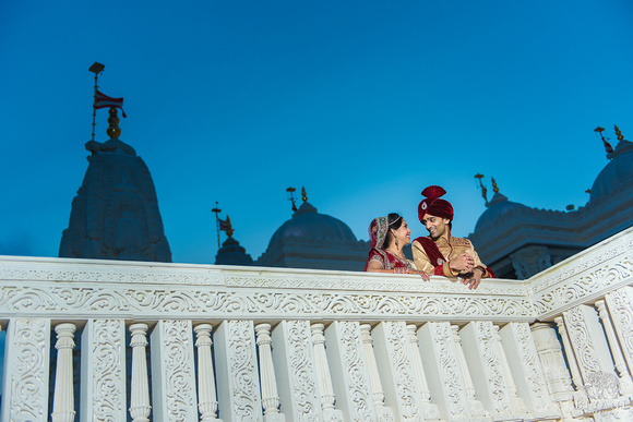 BAPS_Shri_Swaminarayan_Mandir_Wedding_Couples_Photos_Houston_TX_020