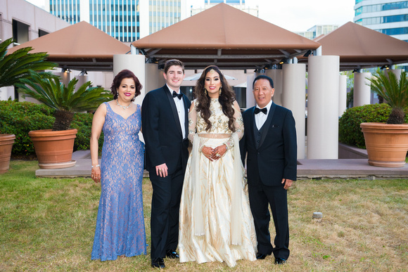Fusion_Indian_Wedding_Reception_Group_Photos_Hilton_Post_Oak_Houston_TX_007