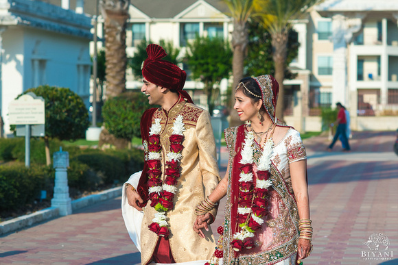 BAPS_Shri_Swaminarayan_Mandir_Wedding_Couples_Photos_Houston_TX_006