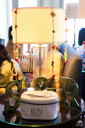 NOLA_Fusion_Indian_Wedding_Bride_Getting_Ready_Photos_Biyani_Photo_001