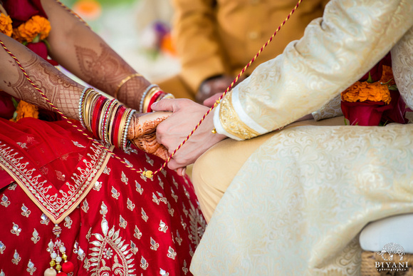 Hindu_Jewish_Wedding_Ceremony_Photos_120
