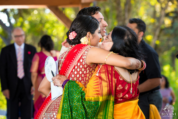 Hindu_Jewish_Wedding_Ceremony_Photos_270