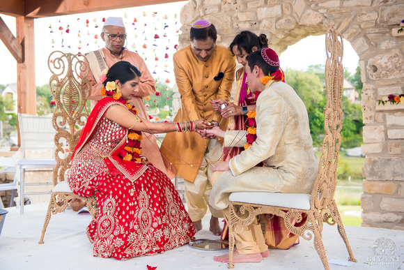 Hindu_Jewish_Wedding_Ceremony_Photos_106