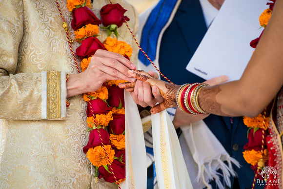 Hindu_Jewish_Wedding_Ceremony_Photos_227