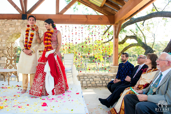 Hindu_Jewish_Wedding_Ceremony_Photos_182