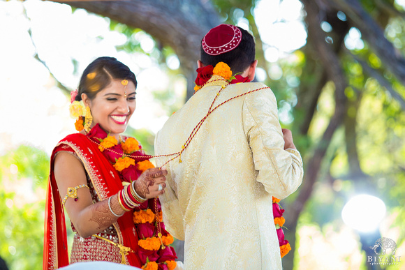Hindu_Jewish_Wedding_Ceremony_Photos_174