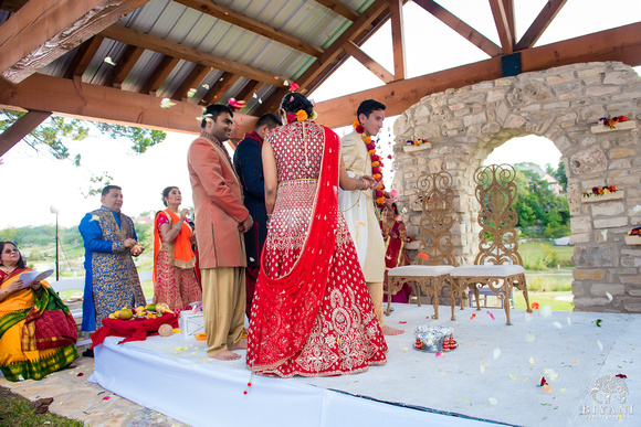 Hindu_Jewish_Wedding_Ceremony_Photos_135