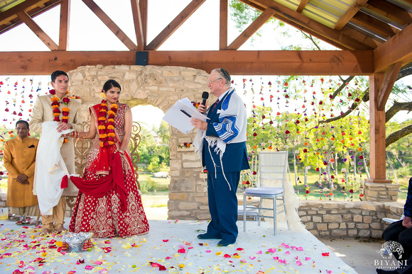 Hindu_Jewish_Wedding_Ceremony_Photos_165