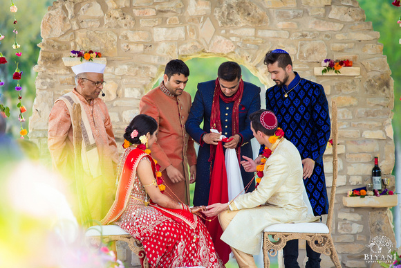 Hindu_Jewish_Wedding_Ceremony_Photos_124