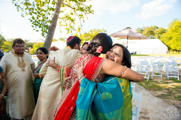Hindu_Jewish_Wedding_Ceremony_Photos_279