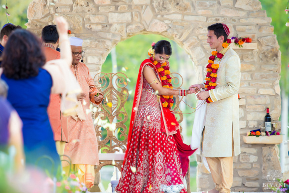 Hindu_Jewish_Wedding_Ceremony_Photos_138