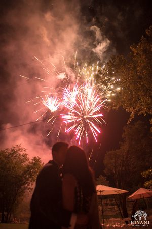 Hindu_Jewish_Wedding_Reception_Couples_and_Fireworks_Photos_032