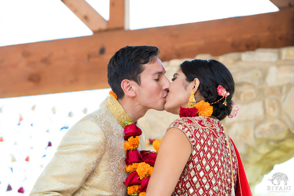 Hindu_Jewish_Wedding_Ceremony_Photos_263