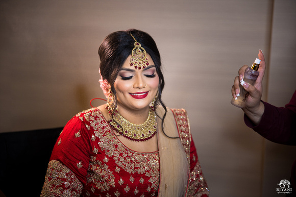 Dallas_Indian_Wedding_Getting_Ready_Photos_Bride_Biyani_Photo_005