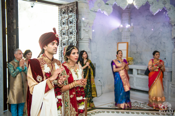 BAPS_Shri_Swaminarayan_Mandir_Wedding_Abhishek_Photos_Houston_TX_005