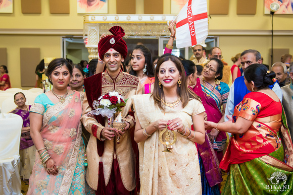 BAPS_Shri_Swaminarayan_Mandir_Wedding_Ceremony_Photos_Houston_TX_009