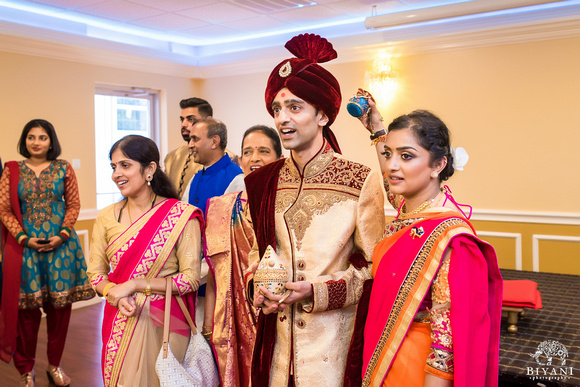 BAPS_Shri_Swaminarayan_Mandir_Wedding_Baraat_Photos_Houston_TX_012