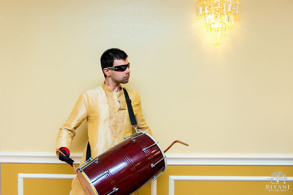 BAPS_Shri_Swaminarayan_Mandir_Wedding_Baraat_Photos_Houston_TX_014